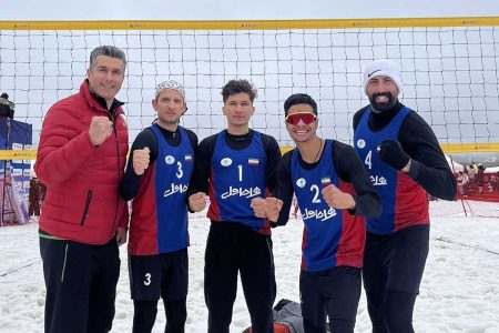 شکست والیبال برفی قهرمانی آسیا میزبان ایران فینالیست شد، آخرین گام آدم برفی ها برای قهرمانی آسیا